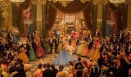 《舞会》在线观看影音,一场跨越时空的浪漫邂逅